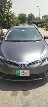 Slide toyota corolla altis 1 6 automatic 2019 120448279