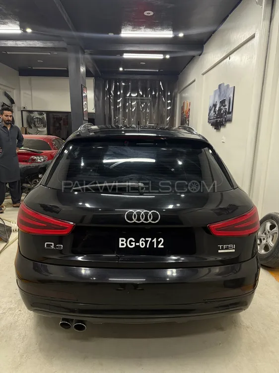 Audi Q3 2015 for Sale in Karachi Image-1