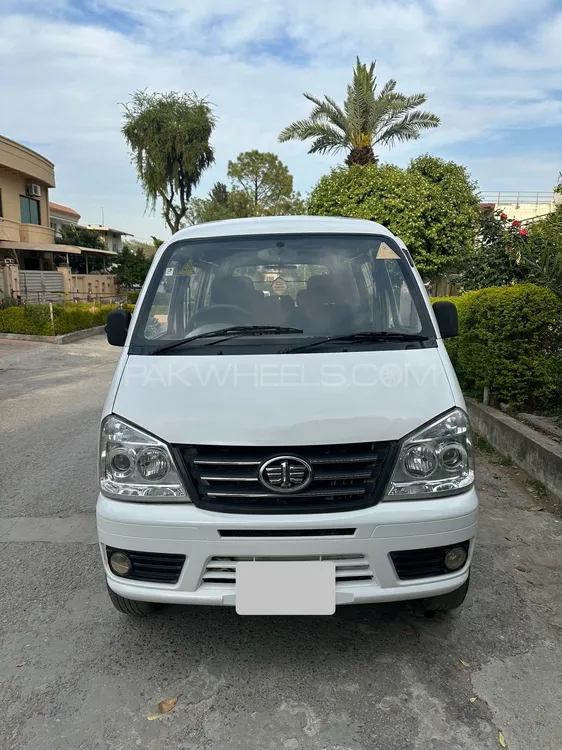 FAW X-PV 2018 for Sale in Islamabad Image-1