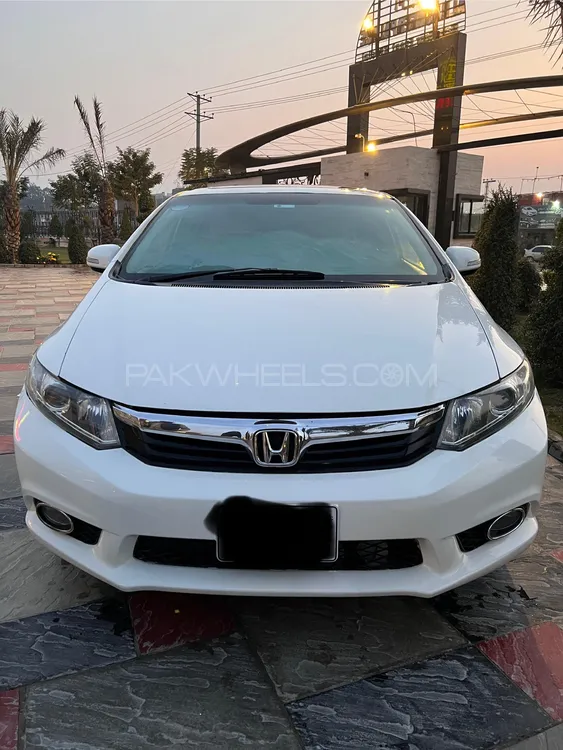 Honda Civic 2014 for Sale in Sambrial Image-1