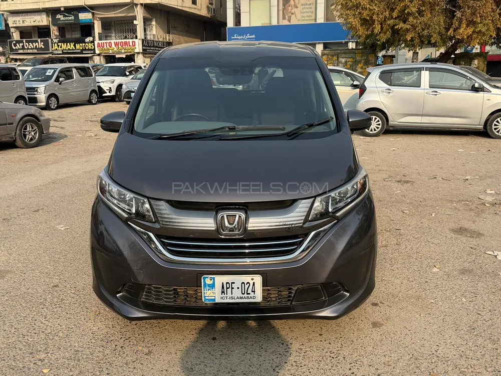 Honda Freed 2018 for Sale in Rawalpindi Image-1