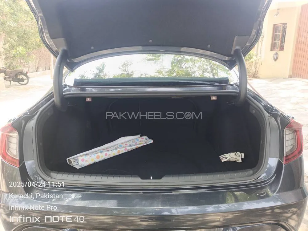 Hyundai Sonata 2024 for Sale in Karachi Hyundai Sonata 2024 for Sale in Karachi Image-7