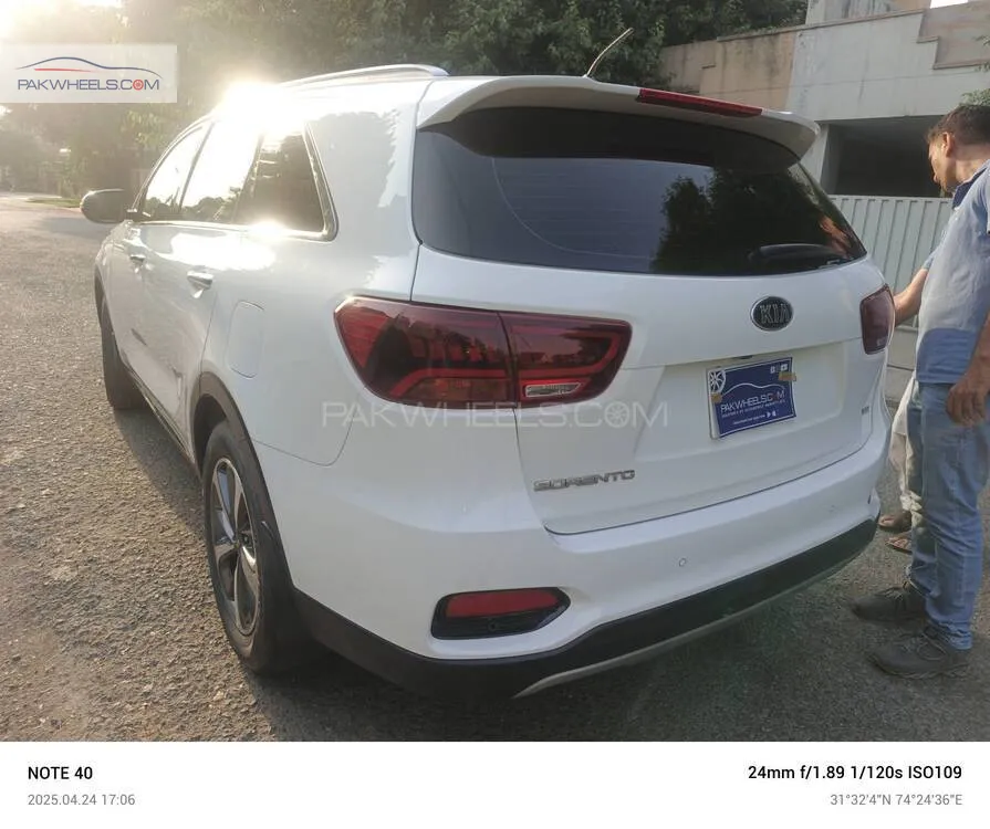 KIA Sorento 2021 for Sale in Lahore KIA Sorento 2021 for Sale in Lahore Image-5