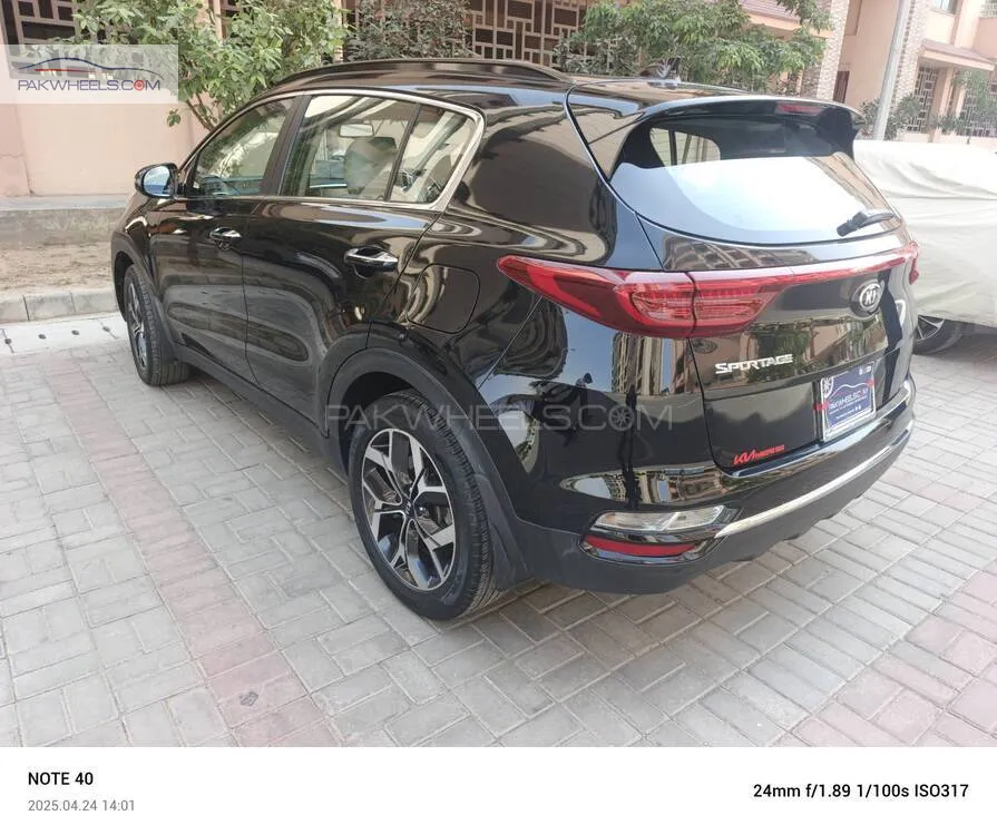 KIA Sportage 2023 for Sale in Lahore KIA Sportage 2023 for Sale in Lahore Image-5
