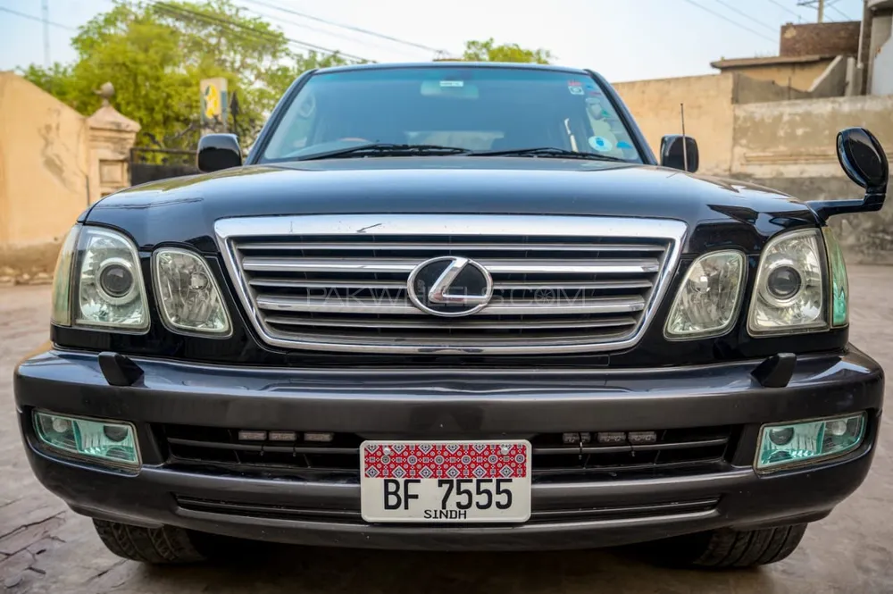 Lexus LX Series 2004 for Sale in Faisalabad Image-1