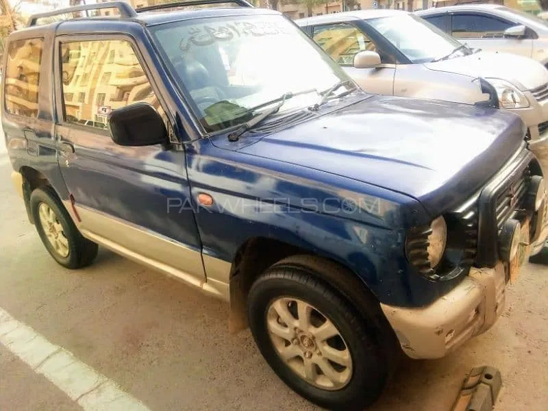 Mitsubishi Pajero Mini 1998 for Sale in Karachi Mitsubishi Pajero Mini 1998 for Sale in Karachi Image-2
