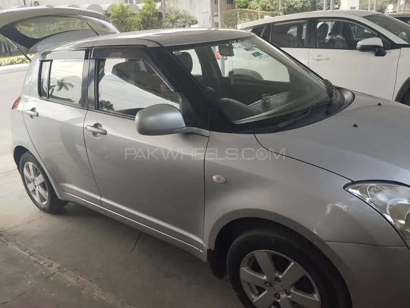 Suzuki Swift 2018 for Sale in Sheikhupura Image-1