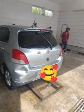 Toyota Vitz F 1.3 2012 for Sale