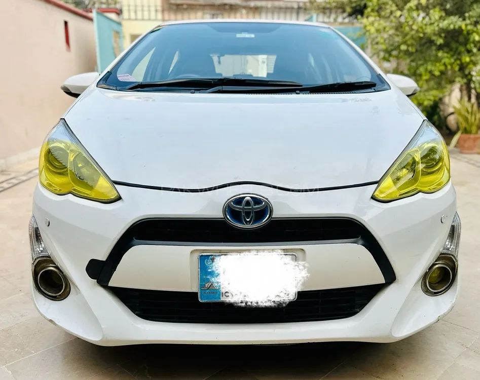 ٹویوٹا اکوا 2018 for Sale in ٹوبہ ٹیک سنگھ Image-1