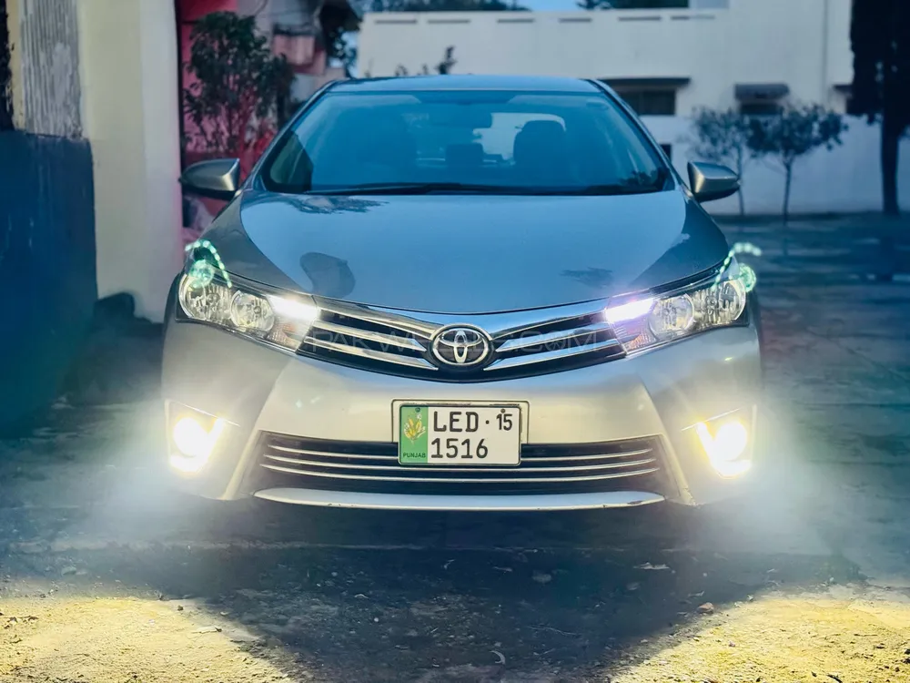 Toyota Corolla 2015 for Sale in Sialkot Image-1