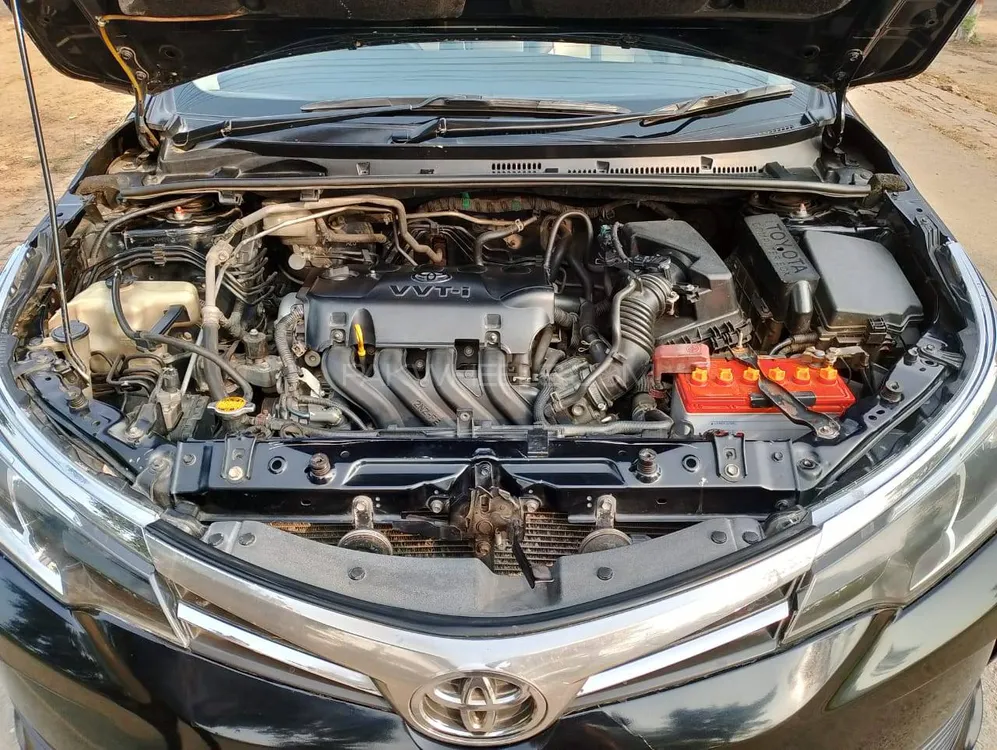 Toyota Corolla 2018 for Sale in Okara Image-1