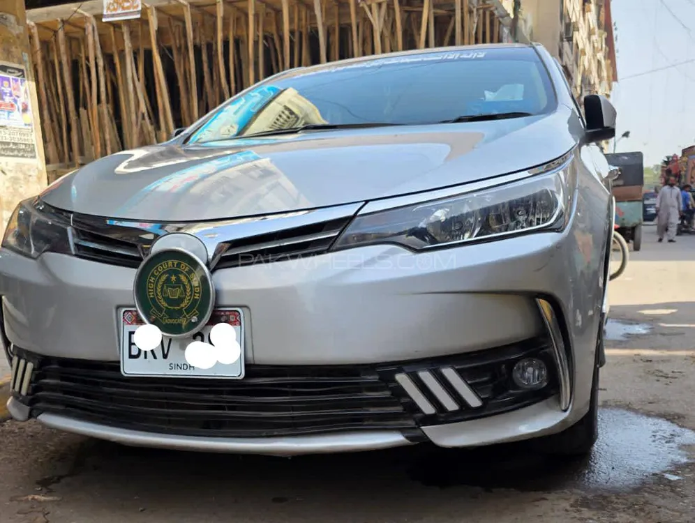 Toyota Corolla 2017 for Sale in Karachi Image-1