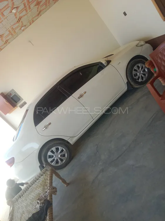 ٹویوٹا کرولا 2010 for Sale in مردان Image-1