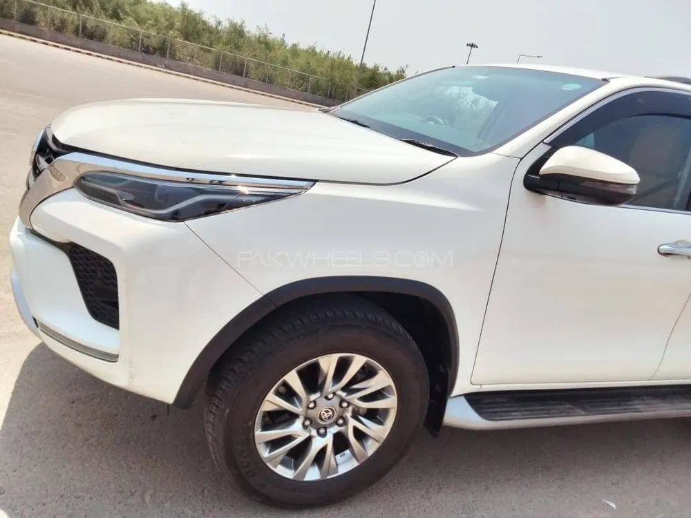Toyota Fortuner 2022 for Sale in Lahore Image-1