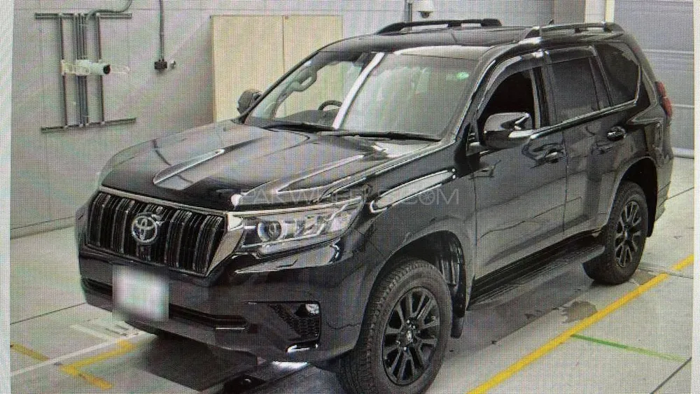 Toyota Prado 2021 for Sale in Karachi Image-1