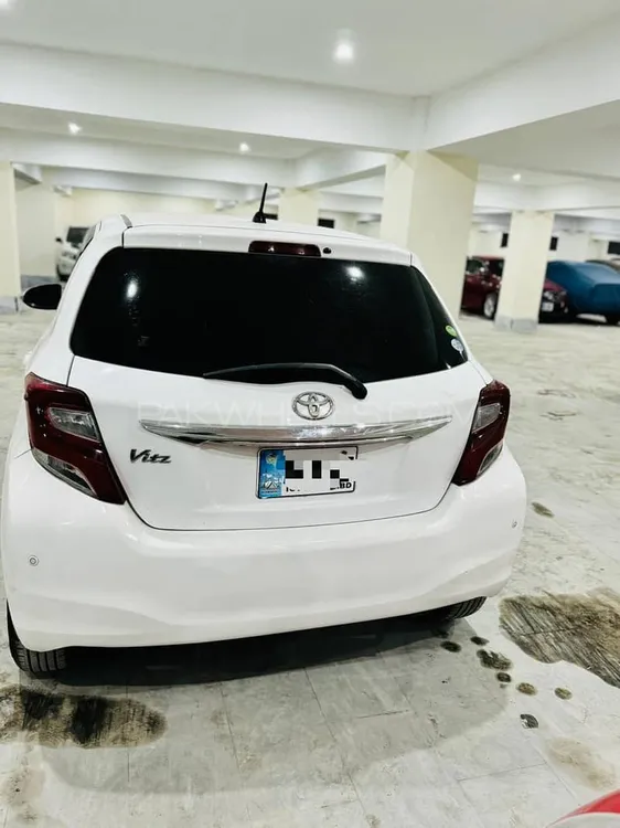 Toyota Vitz 2014 for Sale in Kashmir Image-1