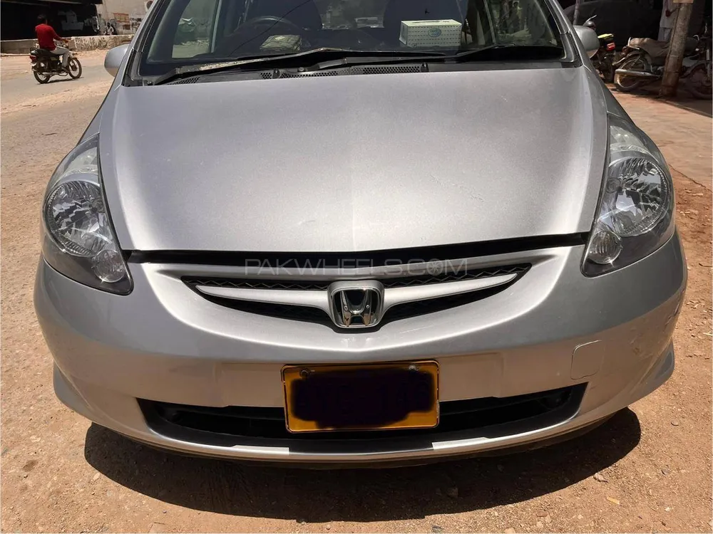 Honda Fit 2007 for Sale in Karachi Image-1