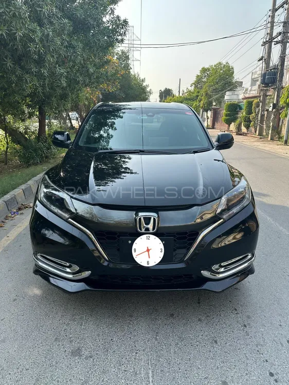 Honda Vezel 2016 for Sale in Lahore Image-1