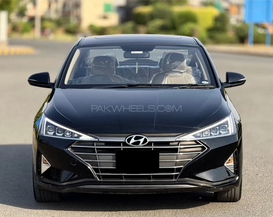 Hyundai Elantra 2022 for Sale in Lahore Image-1