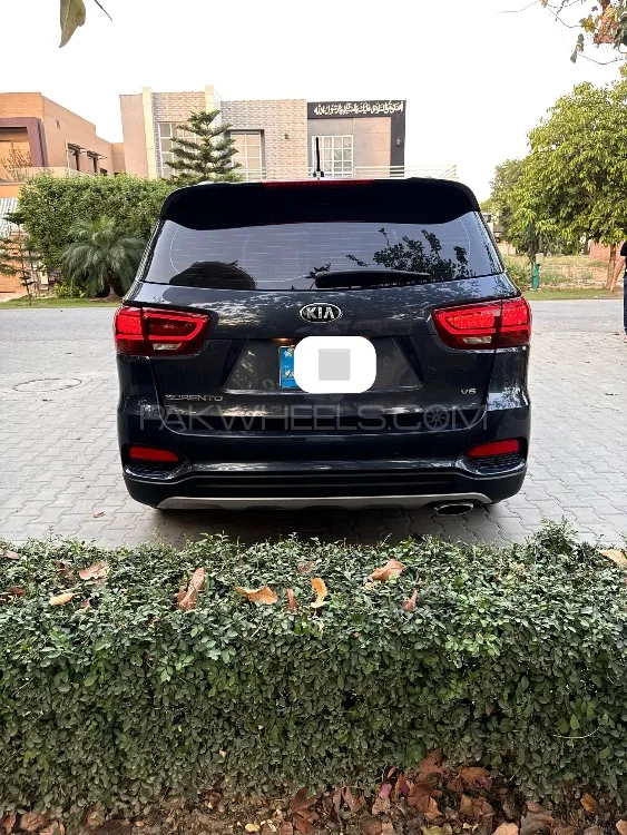 KIA Sorento 2022 for Sale in Lahore KIA Sorento 2022 for Sale in Lahore Image-5