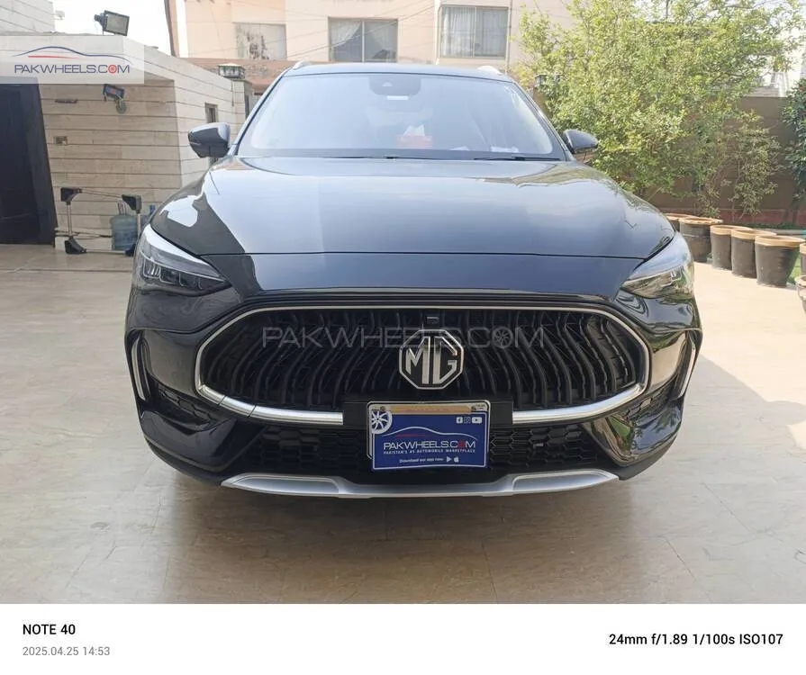 MG HS 2025 for Sale in Faisalabad Image-1
