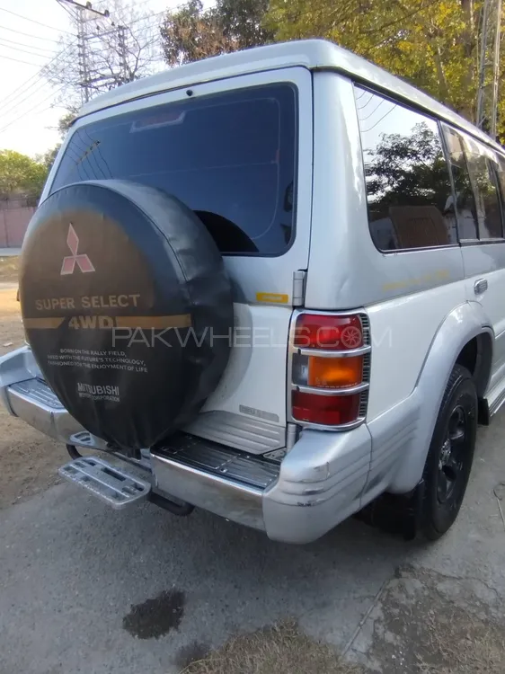 Mitsubishi Pajero 1995 for Sale in Lahore Image-1