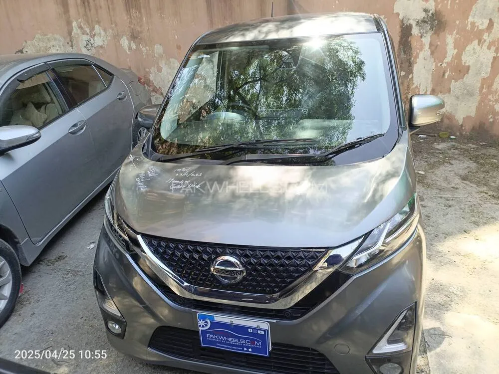 نسان ڈیز 2022 for Sale in اسلام آباد Image-1