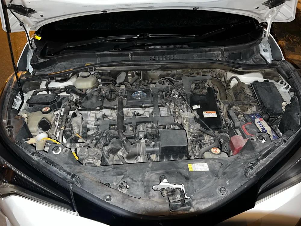 Toyota C-HR 2016 for Sale in Karachi Image-1