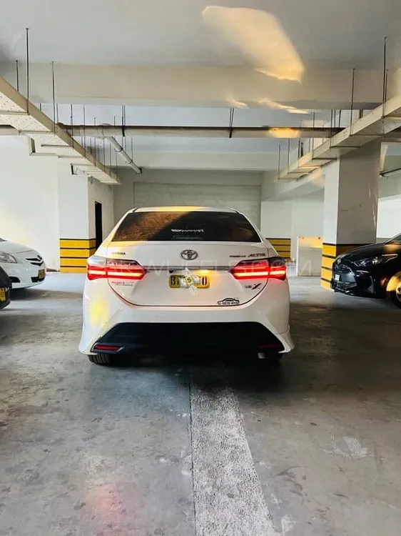 Toyota Corolla 2020 for Sale in Karachi Image-1