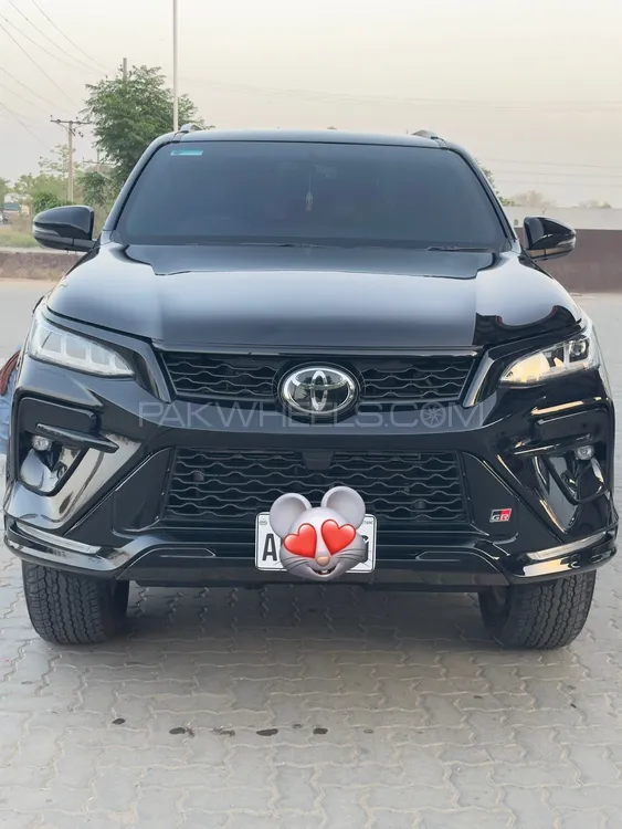 Toyota Fortuner 2025 for Sale in Gujranwala Image-1