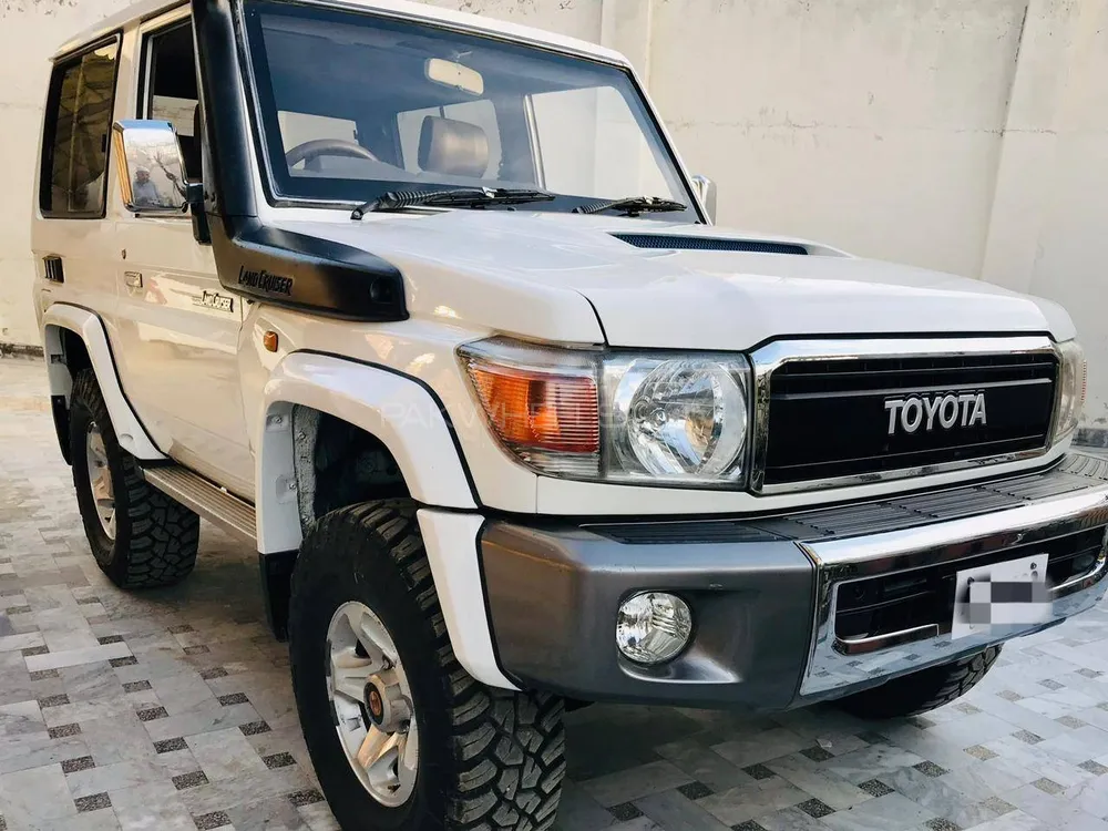 ٹویوٹا لینڈ کروزر 2006 for Sale in اسلام آباد Image-1