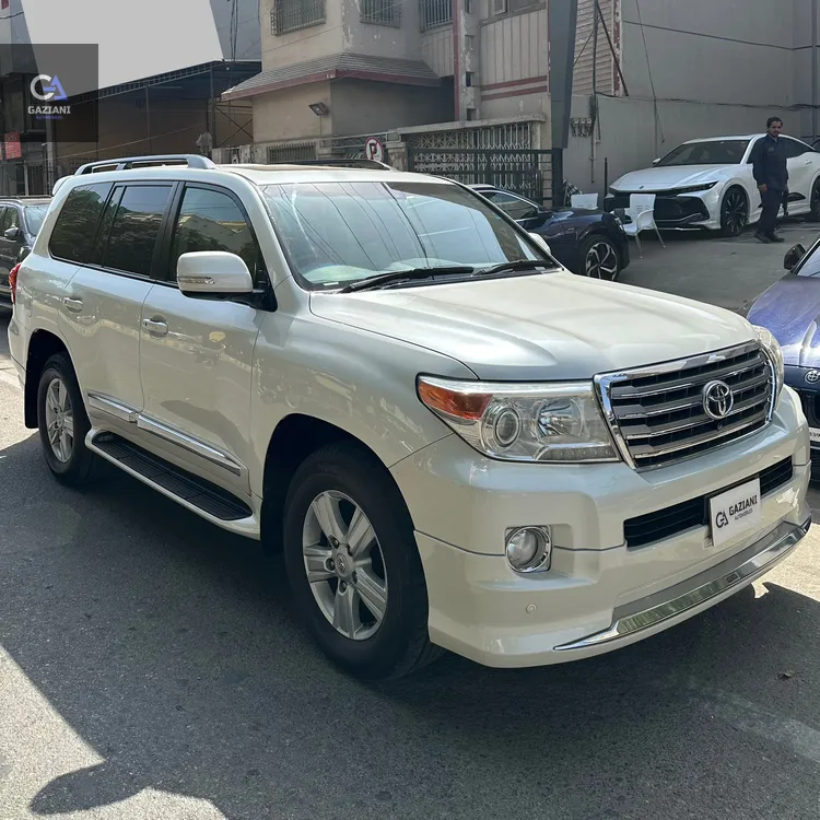 Toyota Land Cruiser 2013 for Sale in Karachi Image-1