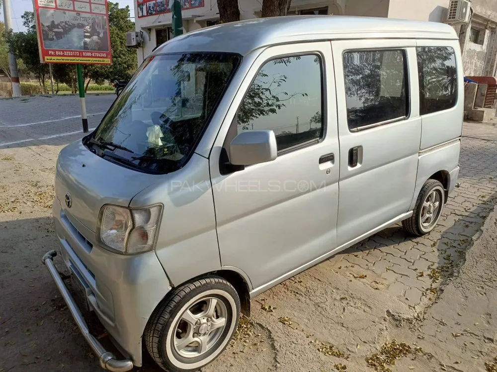 Toyota Pixis Epoch 2013 for Sale in Sargodha Image-1