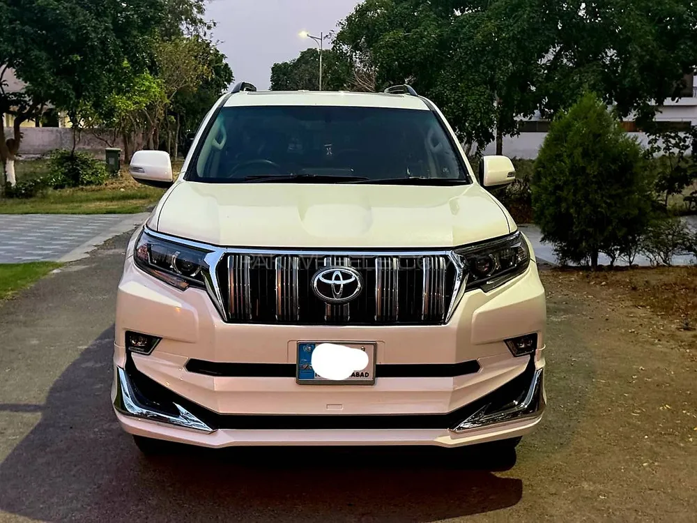 Toyota Prado 2012 for Sale in Lahore Image-1