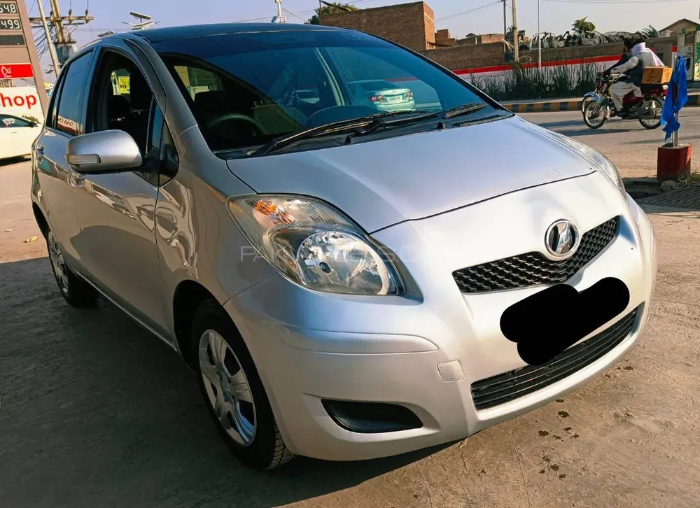 ٹویوٹا ویٹز 2010 for Sale in پشاور Image-1