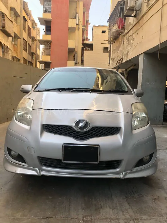 Toyota Vitz 2008 for Sale in Karachi Image-1