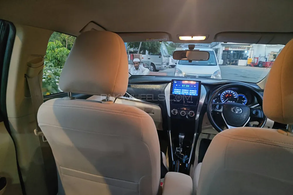 Toyota Yaris Sedan 2020 for Sale in Lahore Toyota Yaris Sedan 2020 for Sale in Lahore Image-8