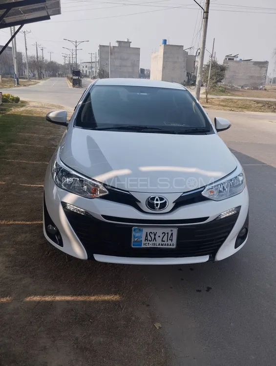Toyota Yaris Sedan 2021 for Sale in Lahore Image-1