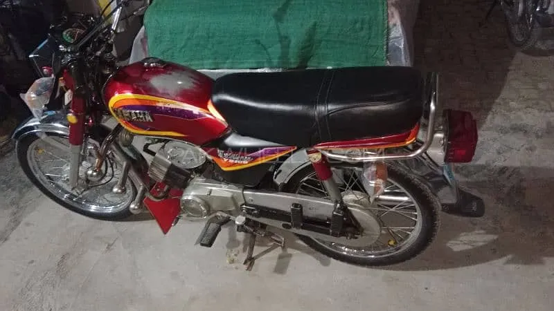 Yamaha 4 YD 100 2003 for Sale Image-1