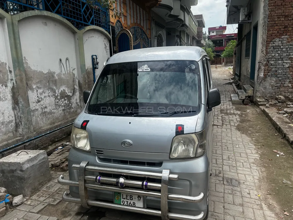 Daihatsu Hijet 2011 for Sale in Gujrat Image-1