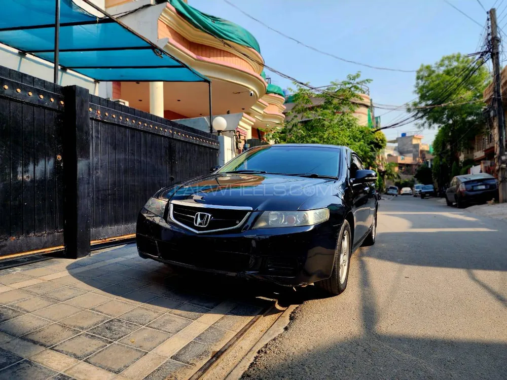 Honda Accord 2003 for Sale in Lahore Image-1