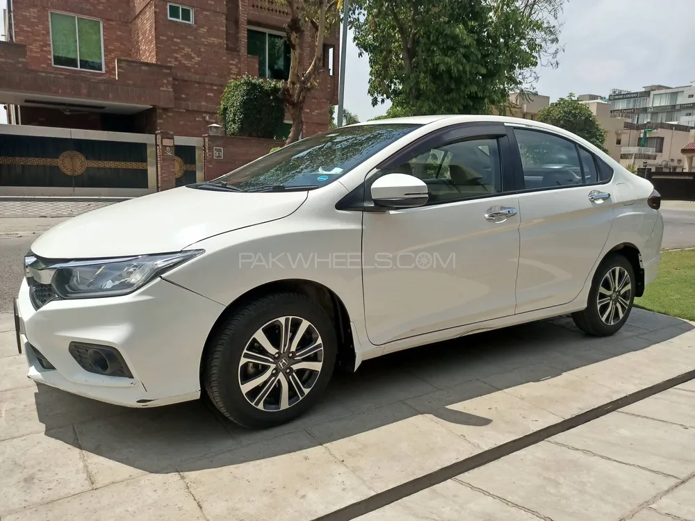Honda City 2021 for Sale in Lahore Image-1
