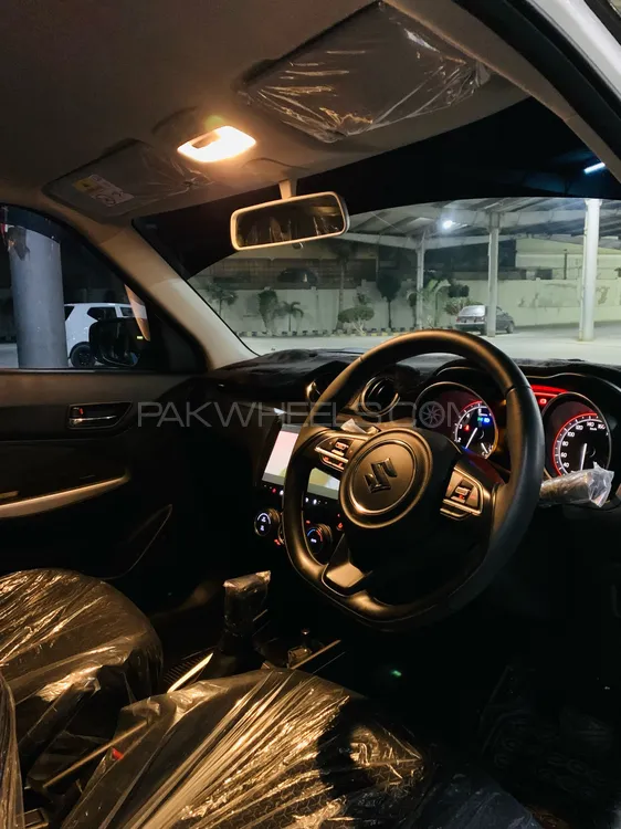 Suzuki Swift 2024 for Sale in Karachi Image-1