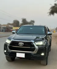 Toyota Hilux Revo V Automatic 2.8 2022 for Sale