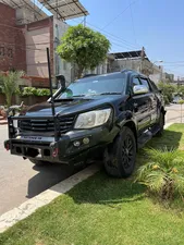 Toyota Hilux Invincible 2014 for Sale