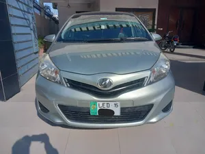 Toyota Vitz 2015 for Sale