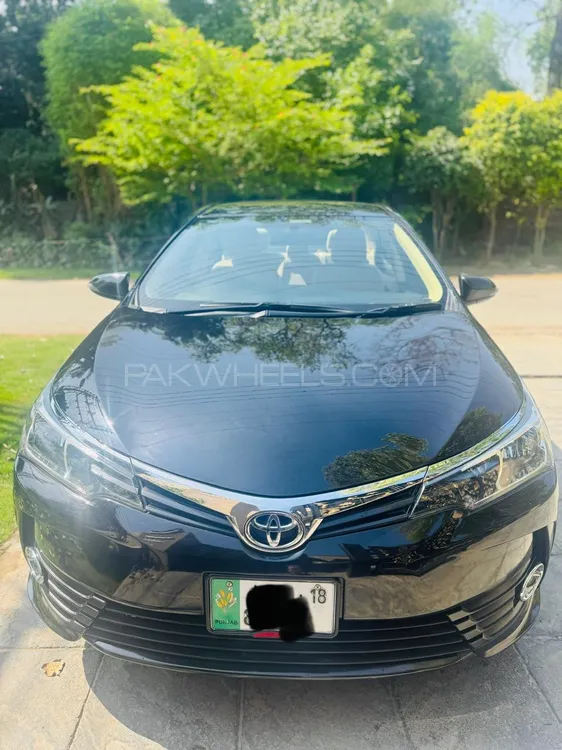 Toyota Corolla 2017 for Sale in Lahore Image-1
