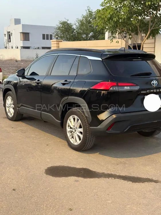 Toyota Corolla Cross 2024 for Sale in Multan Image-1