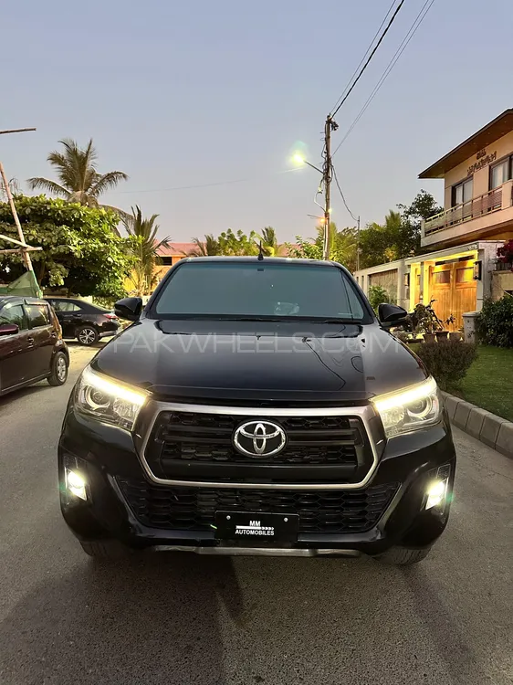 Toyota Hilux 2018 for Sale in Karachi Image-1