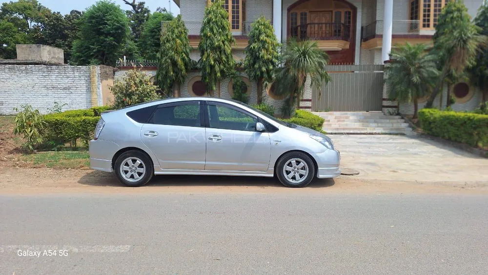 Toyota Prius 2007 for Sale in Jhelum Image-1